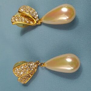 Vtg Roman Signed Dangle Faux Pearl Earrings w/ Rhinestones